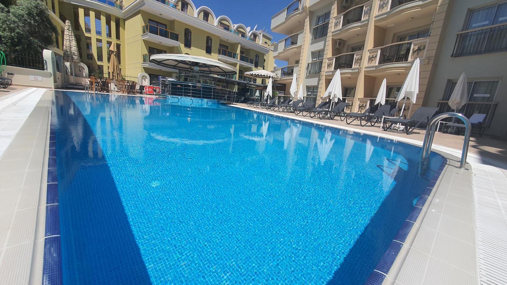Club Karakas Apart Otel มาร์มาริส ภายนอก รูปภาพ