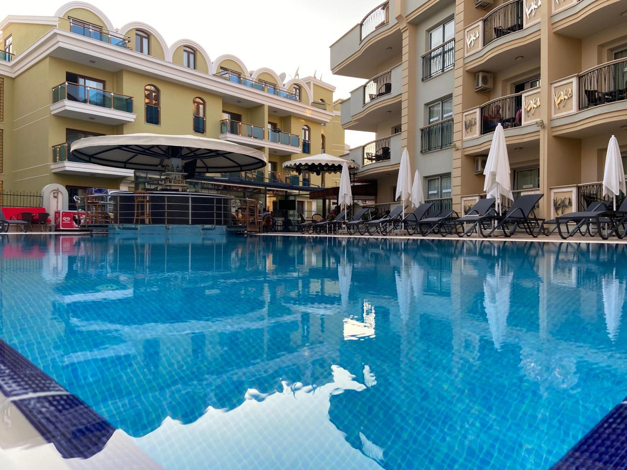 Club Karakas Apart Otel มาร์มาริส ภายนอก รูปภาพ